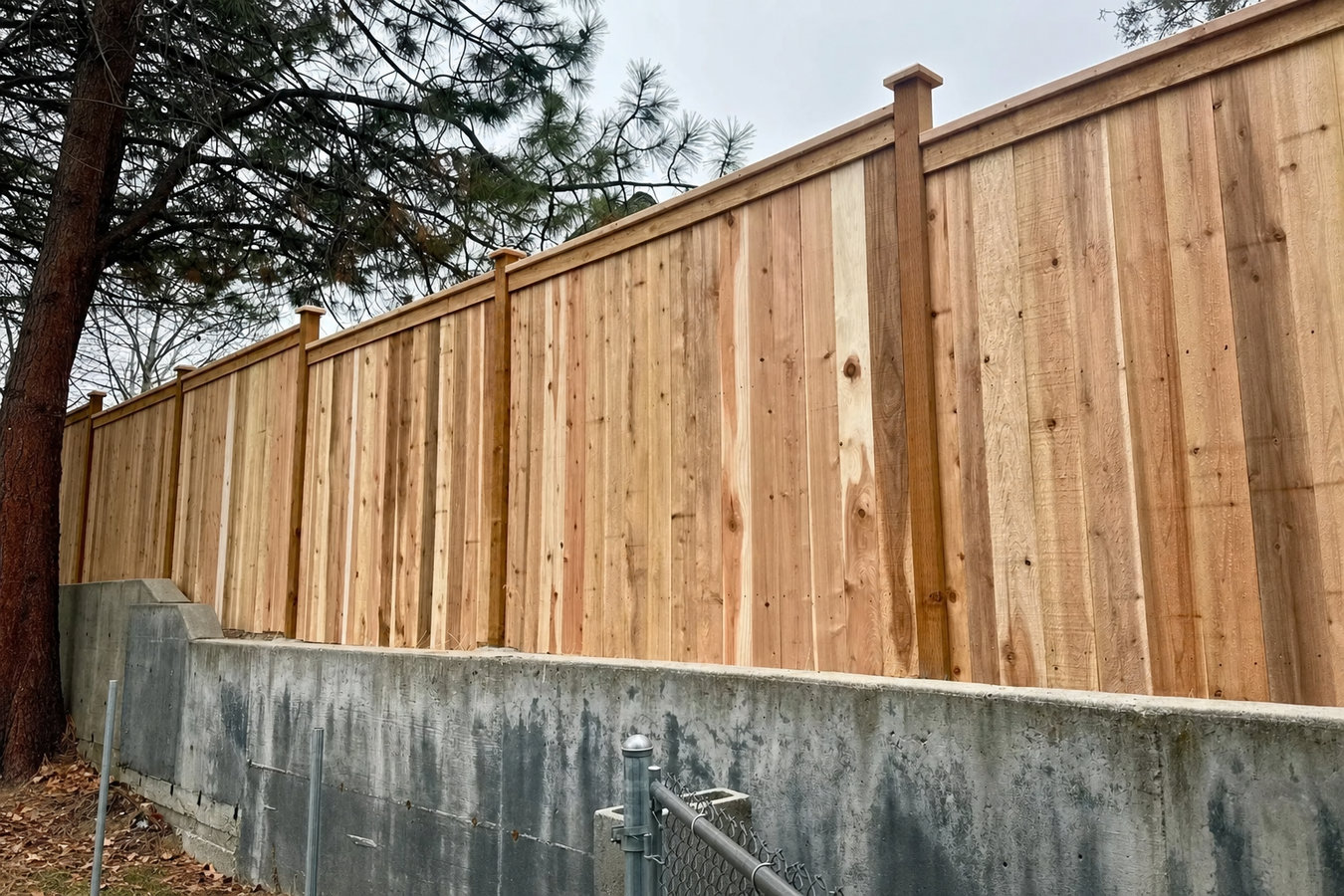Wood and privacy fence installation